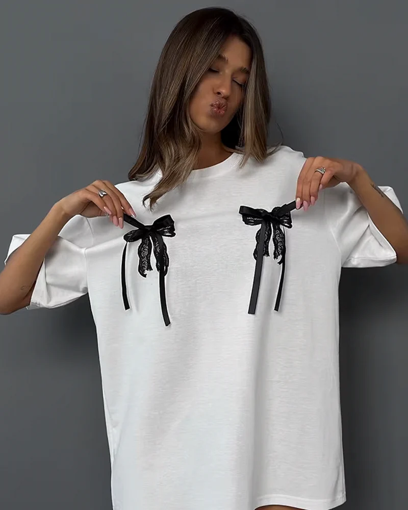 ボウ付きTシャツ - Y2K WEAR