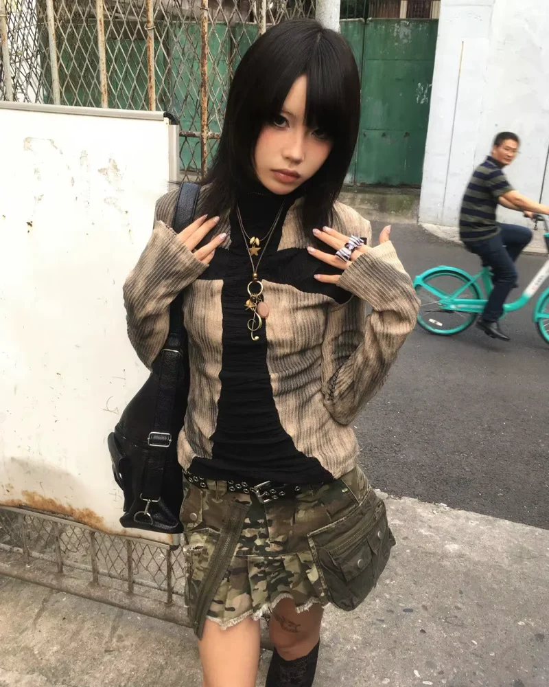 Y2Kクロストップ - Y2K WEAR