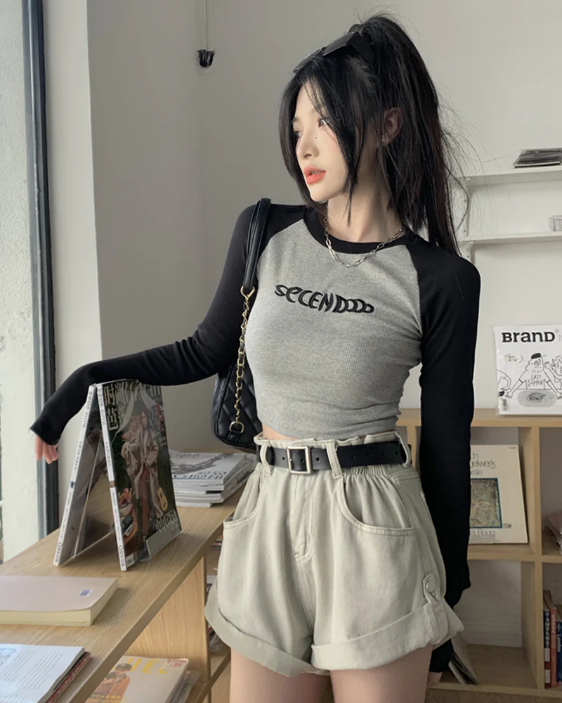 ロングスリーブクロップティー - Y2K WEAR