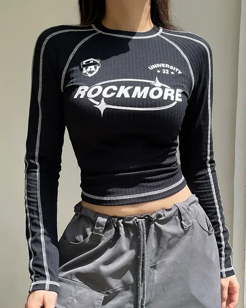 ロングスリーブクロップドブラックトップ - Y2K WEAR